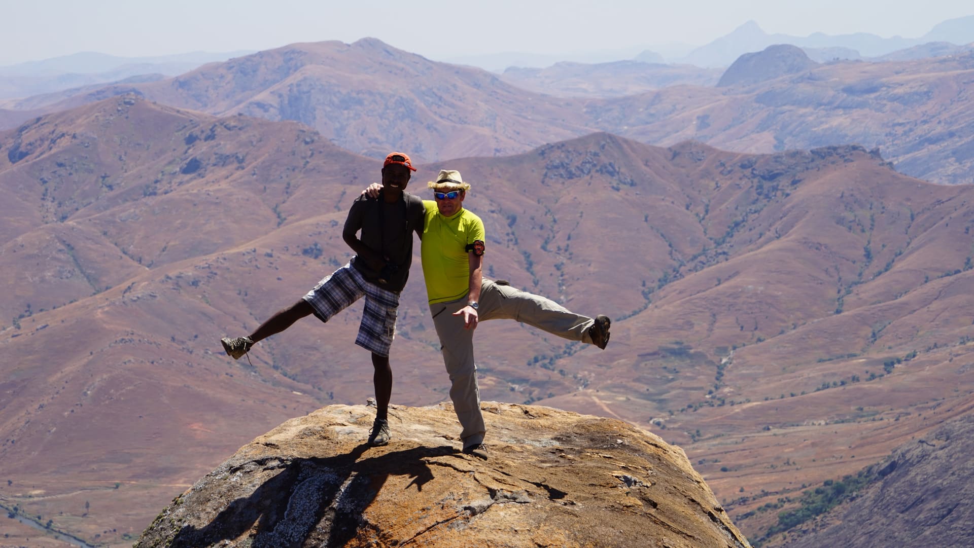 Balanced tours